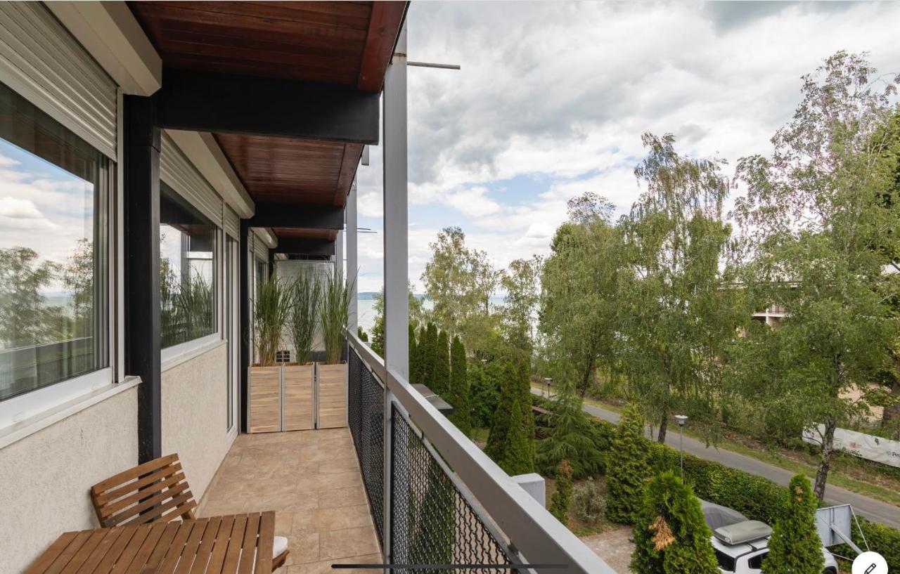 Sinusaparthotel *